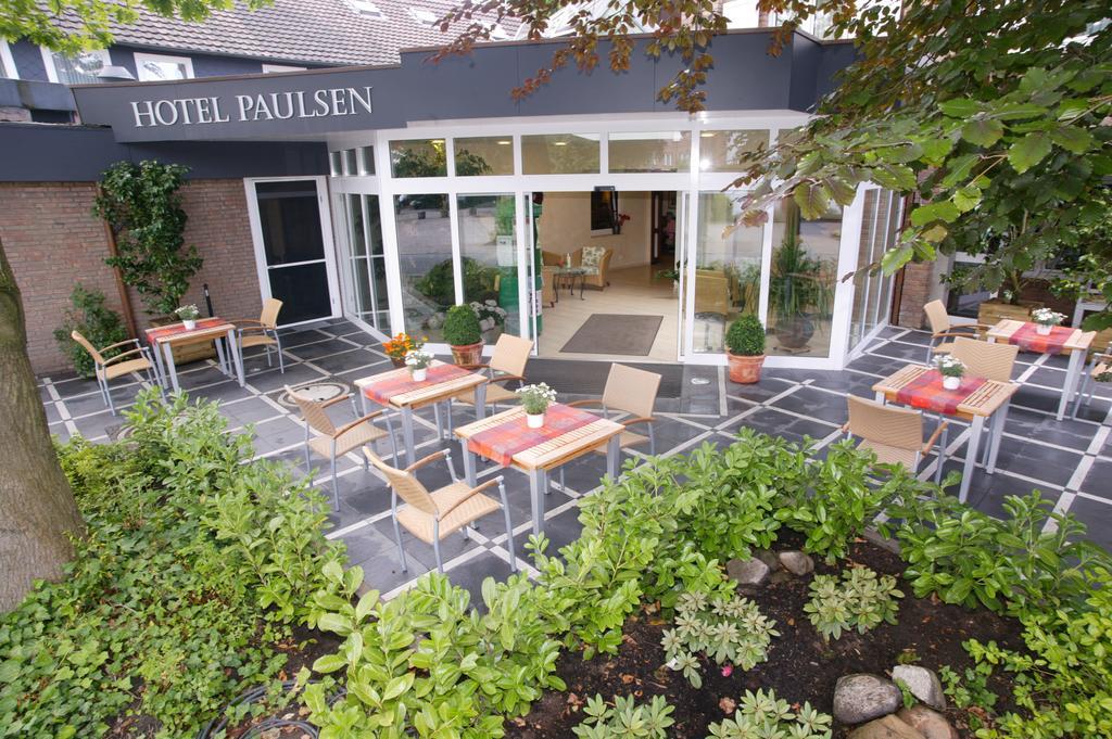 Hotel Paulsen Zeven Exterior photo